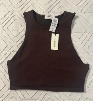 Aritzia Babaton Top thumbnail 1