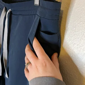 FIGS Navy Scrub Pants Small thumbnail 4