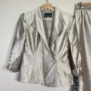 Alex Evenings Formal Suit Womens Size‎ 6 Champagne Shimmer Skirt Jacket Wedding thumbnail 3