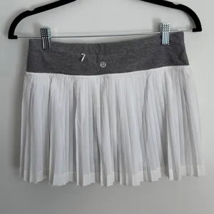 Lululemon Pleat to Street Skirt size 4 thumbnail 3