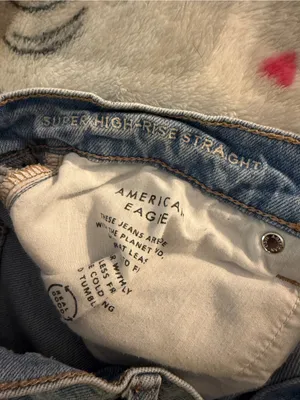 American Eagle Super High-Rise Straight Jeans Women’s Size 8 Light Wash thumbnail 4