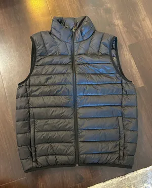 Hawke and co puffer vest thumbnail 1