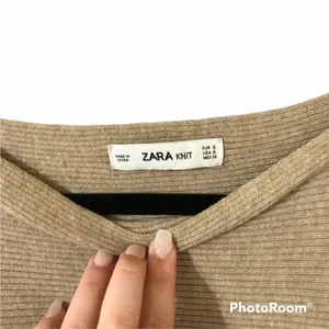✨ Zara Knit Batwing Cropped Sweater✨ thumbnail 6