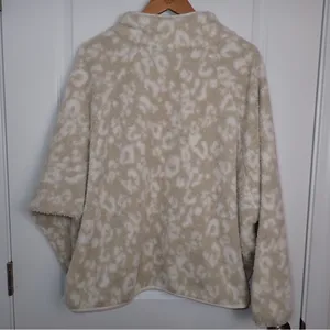All in Motion Women's Sherpa Cropped Jacket - Beige and white leopard size XXL thumbnail 6