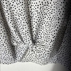✨3 for $12✨ Hippie Rose Polka Dot Women's Top thumbnail 3
