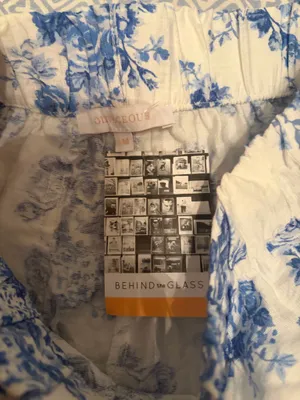 BTG Floral linen shorts boutique brand thumbnail 4