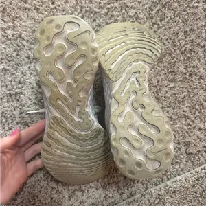Nike react infinity run flyknit 2 white running shoe thumbnail 5