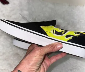 Off The Wall Slip Ons thumbnail 5