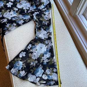 New Lulu’s long bell sleeve black with floral mini dress size M thumbnail 10