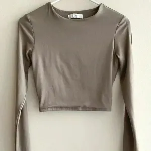 Klesis Taupe Cropped Long-Sleeve Top with Cutouts on Sleeves, Size S thumbnail 1