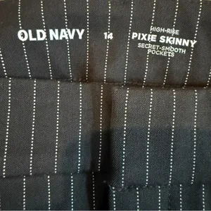 Old Navy NWT Pixie‎ Skinny Pants Women’s Size 14 Gray White Dot Stripe High Rise thumbnail 4
