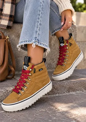 Vans MTE waterproof leather sneakers camel insulated for cold NEW 9.5 thumbnail 1