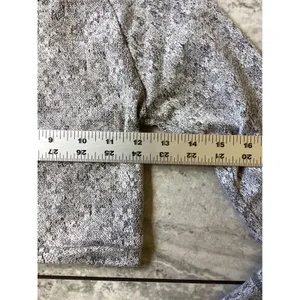 Gymshark Dry Grey Marl Long Sleeve Crop Top Keyhole Thumbhole Womens XS thumbnail 4