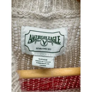 NWT‎ American Eagle Womens Red Ombre Long Sleeve Knit Sweater Small Cabin Cozy thumbnail 3