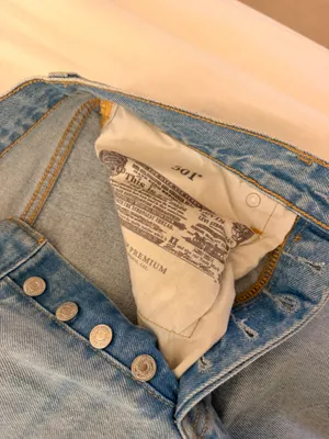 Levi Straight Leg Jeans thumbnail 3