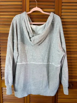 Sweater Gray Size XL thumbnail 2