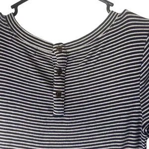 Banana Republic‎ Women XS Striped Soft Short Sleeve Button Back Shirt thumbnail 7