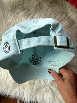 Light Blue Baseball Cap with Embroidered Daisy and 'Life is Good' Slogan thumbnail 7