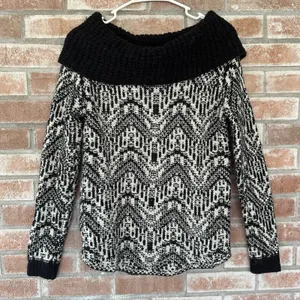 Abercrombie & Fitch Wool Alpaca Off Shoulder Sweater Small Black White thumbnail 2