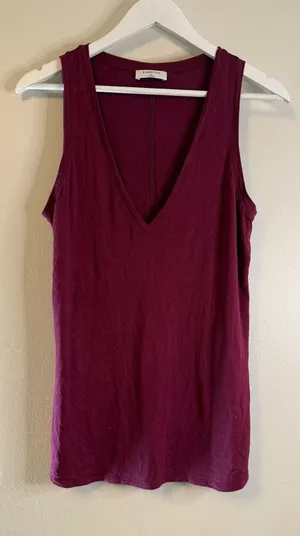 Babaton ARITZIA V Neck Loose Fit Tank Top Burgundy Wine Small thumbnail 1