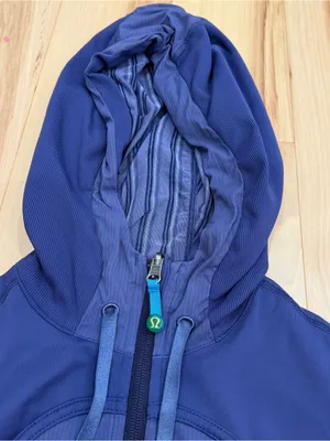 Lululemon Sz S Define hooded Jacket in purple #athletic #hoodie thumbnail 2