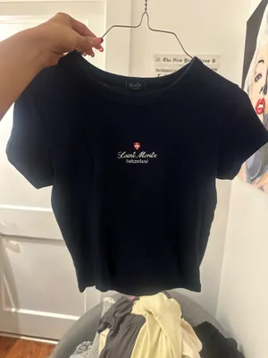 Brandy Melville Crop Top thumbnail 2