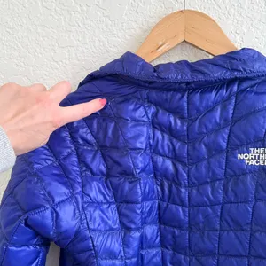 The North Face Thermoball Insulated Puff Women's Blue Jacket Size XS thumbnail 9