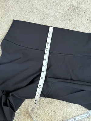 Lululemon Women’s Wunder Under Hi-Rise 7/8 Tight Full-On Luxtreme 25" in Black 8 thumbnail 12