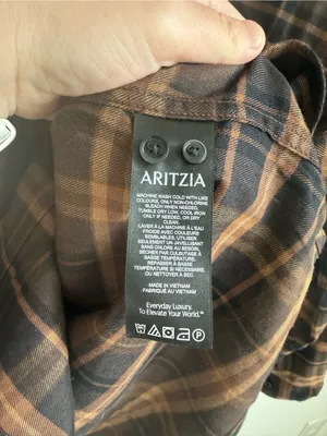 Aritzia Babaton Utility Shirt Brown Plaid Oversized Button Down Size Small thumbnail 9