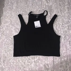 Cutout Cropped Tank Top thumbnail 1