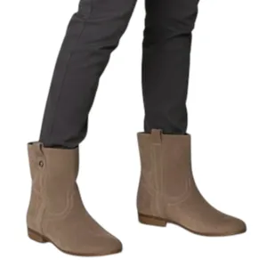 Frye & Co. Taupe Suede Sarah Shortie Slouchy Boots Booties 7.5 thumbnail 1