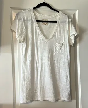 Hollister V neck top thumbnail 1