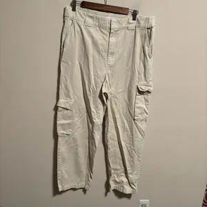 Wilfred TNA ARITZIA Cargo Pants Flax Beige Tan- Size XL thumbnail 4