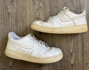 Nike Air Force 1- Triple White- Women’s 7.5 thumbnail 1