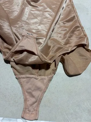 Skims Bodysuit Nude Taupe 2X thumbnail 5