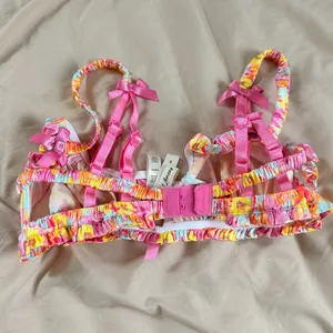 FOR‎ LOVE & LEMONS Victorias Secret PASTEL PUNCH BRALETTE BRA Small DD Ruffle thumbnail 2
