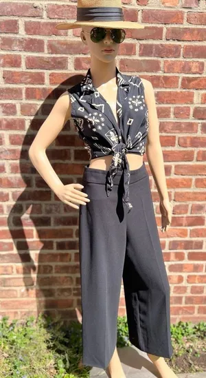 Zara Wide Leg dress pants thumbnail 1