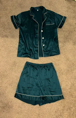 SheIn Green Satin Pajama Set thumbnail 1