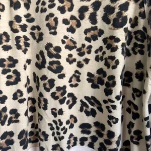 By Together Collection‎ large long sleeve top thumbnail 3