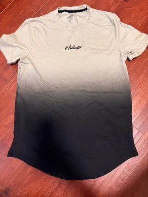 Men’s Hollister T-Shirt thumbnail 1