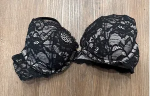 Victoria's Secret Very Sexy Push-Up Bra‎ Black Floral Lace Underwire 34B thumbnail 1