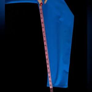 Fabletics blue Cropped Athletic Compression Leggings Size xsmall thumbnail 5