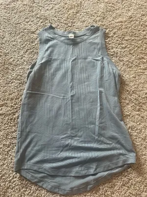 DICK'S Sporting Goods athletic tank top thumbnail 1