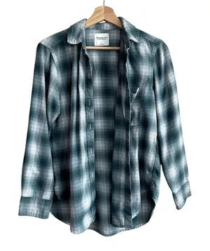 Abercrombie & Fitch soft A&F Collection green white button down top women's‎ S thumbnail 1
