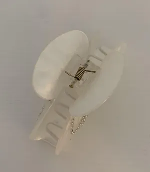 Bride Rhinestone Claw Hair Clip 4” thumbnail 5