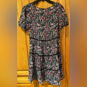 Wild Fable Floral Print Short Sleeve Tiered‎ Babydoll Flowy Mini Dress Siize XS thumbnail 10