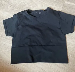 Cropped Black Short thumbnail 1