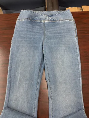 No Boundaries V-Waist Pull On Jeans Size Large (11-13) thumbnail 2