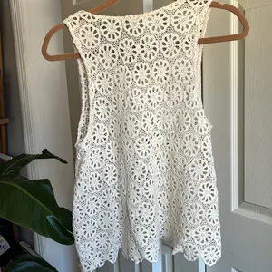 Urban Outfitters Pins & Needles Daisy Crochet Tank Size L thumbnail 4