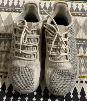 Adidas EUC   thumbnail 1